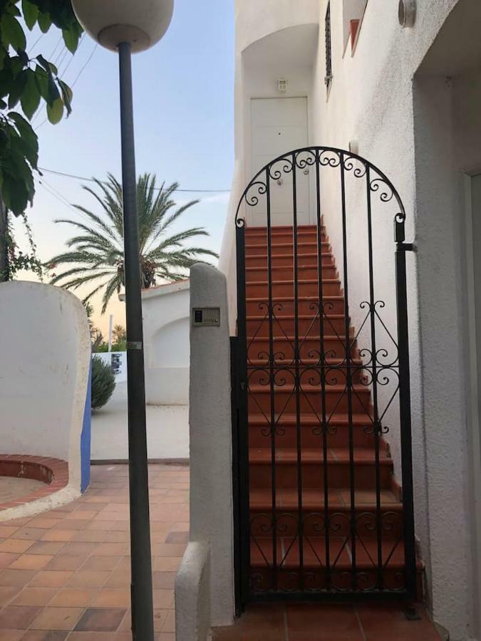 Apartamento En Denia A Pie De Playa Kültér fotó